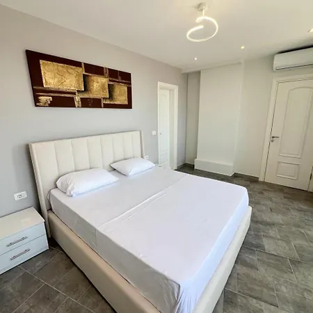 Sea View Penthouse Durrës