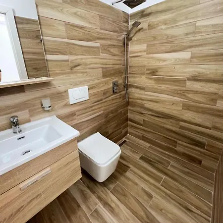 Sea View Penthouse * Durrës